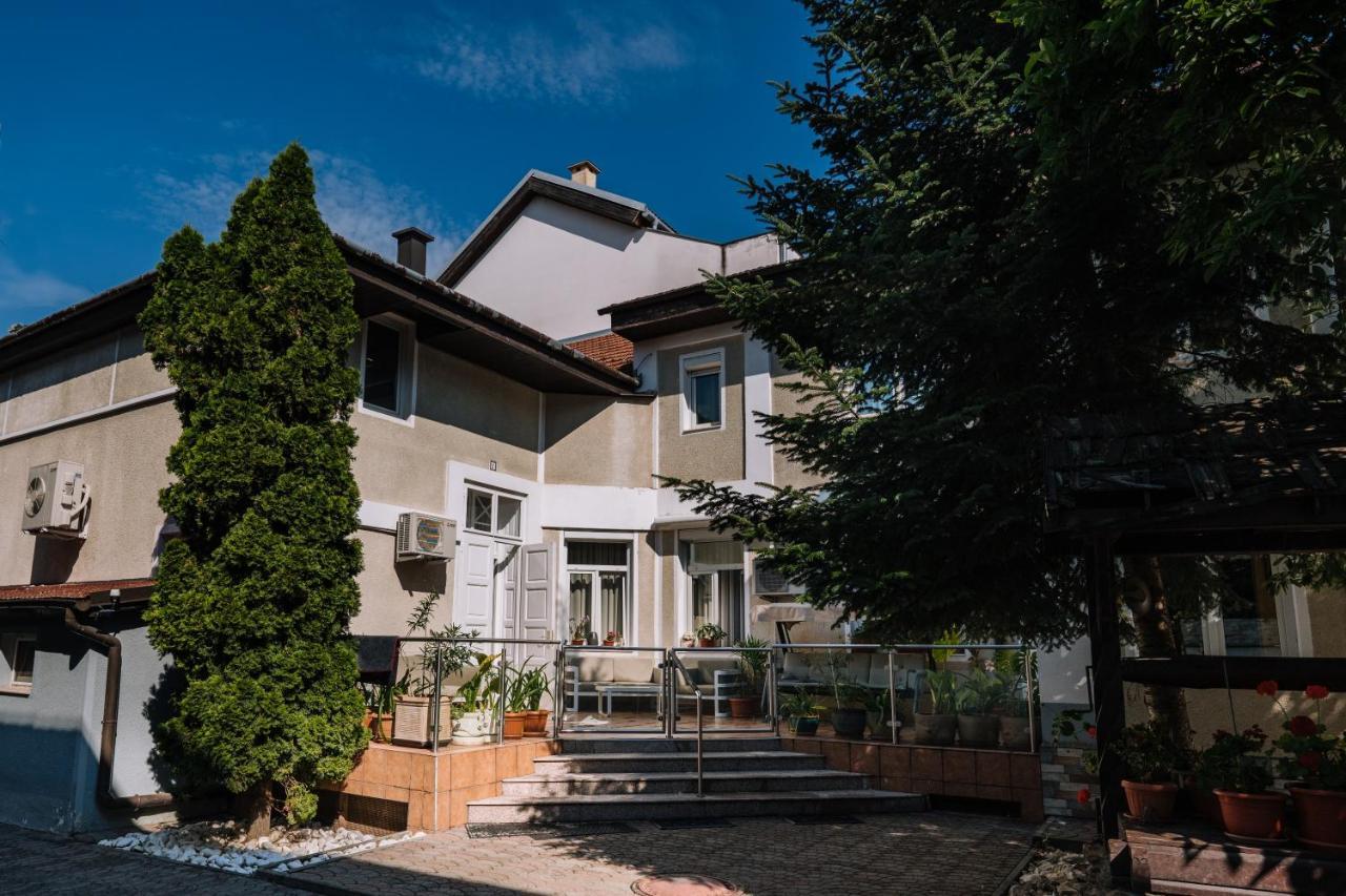 The Home Timişoara Exteriör bild